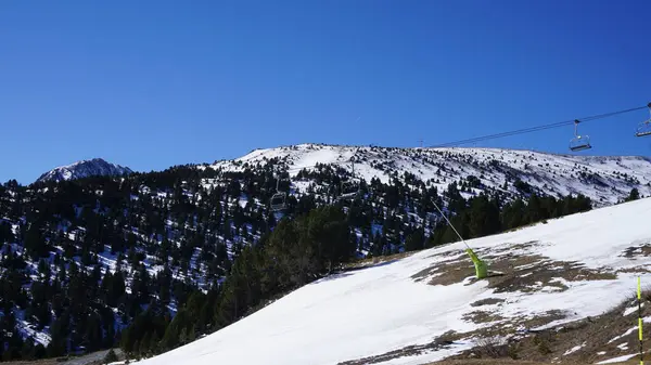 Сніговий Лижний Ландшафт Піренеїв Андоррі Сонячний Весняний День — стокове фото