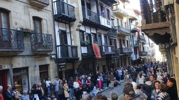 Stock image Hondarribia, Gipuzkoa, Basque Country, Spain, April. 7, 2023: images of the procession of silence in Hondarribia on Friday of Holy Week