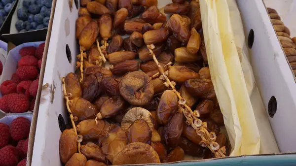Frutas Produtos Hortícolas Num Mercado Cambo Les Bains França — Fotografia de Stock