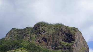 Bir bahar gününde Madeira manzarası