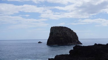 Bir bahar gününde Madeira manzarası