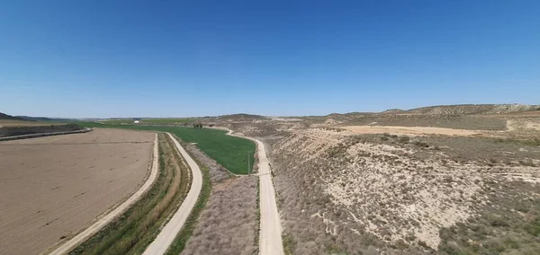 Ave treninden Aragon 'un tarımsal manzaraları