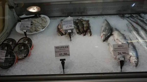 에스토니아 에스토니아 2023 Pictures Tallinn Fish Market Estonia — 스톡 사진