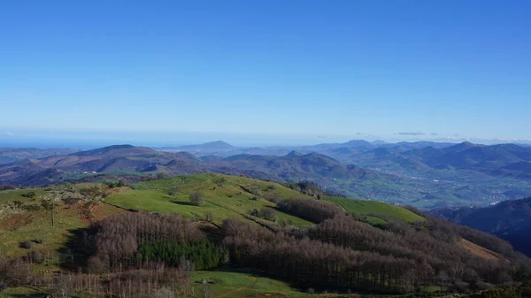 Paisajes Rurales Montaña Monte Ernio Gipuzkoa País Vasco Invierno —  Fotos de Stock