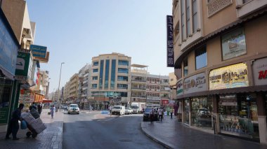 Dubai, Birleşik Arap Emirlikleri, 20 Ekim 2021: Dubai pazarında bir Ekim sabahı manzarası, Olgun Pazar