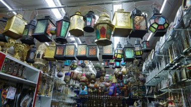 Dubai, Birleşik Arap Emirlikleri, 20 Ekim 2021: Dubai pazarında bir Ekim sabahı manzarası, Olgun Pazar