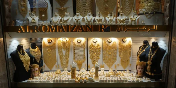Dubai United Arab Emirates October 2021 Gold Jewelry Shop Dubai — стокове фото