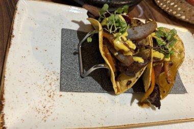 Birria Tacos restoranda