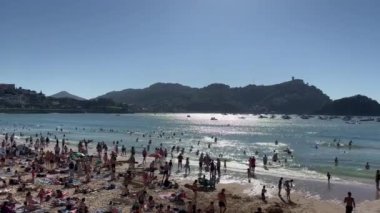 deniz manzaralı plaj