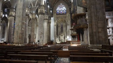 Milan, İtalya, 14 Haziran 2024: İtalya 'daki Milan Katedrali veya Duomo de Milan manzarası