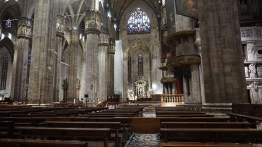 Milan, İtalya, 14 Haziran 2024: İtalya 'daki Milan Katedrali veya Duomo de Milan manzarası