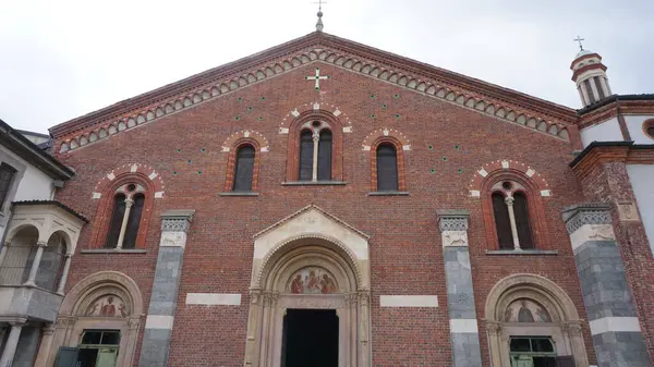 Milan, İtalya, 16 Haziran 2024: Milano, İtalya manzarası