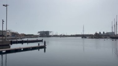 Eyaletin kuzeyindeki Trieste şehrinin limanı.