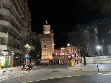 Valladolid, Castilla Leon, İspanya, 9 Şubat 2024: Goya ödüllerinden bir gece önce Valladolid şehrinin gece manzarası