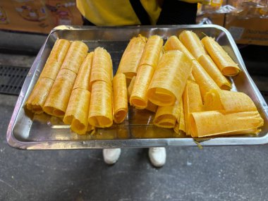 Pazarda taze mısır