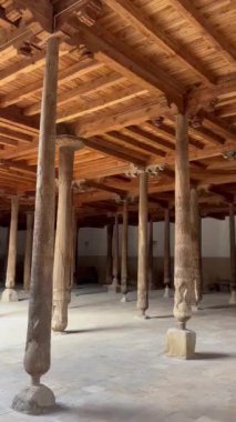 Özbekistan 'daki caminin içi