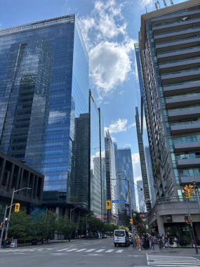 Toronto, Ontario, Kanada, 27 Temmuz 2025: Toronto Pazar günü gökyüzü