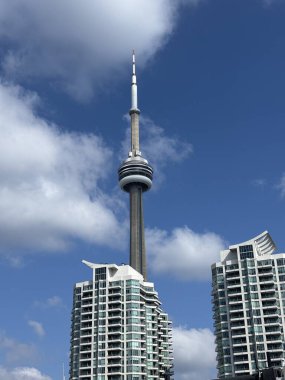 Toronto, Ontario, Kanada, 27 Temmuz 2025: Toronto Pazar günü gökyüzü
