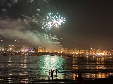 Donostia-San Sebastian havai fişekleri Ondarreta sahilinden görüldü