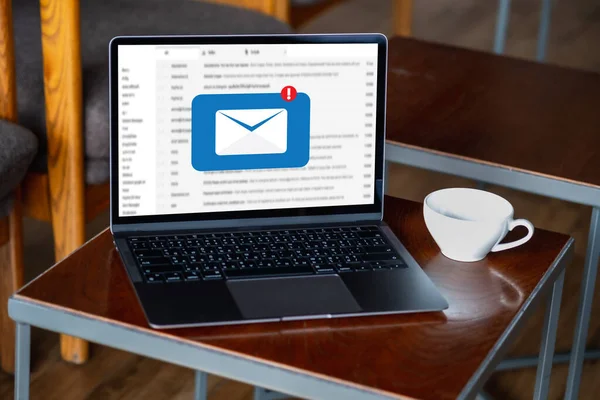 Kişi adreslerine e- posta İletişim İletisi Genel Harfler Kavramı