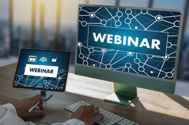 webinar online e-öğrenim İşadamı ve takım çalışması Laptop Eğitim İş Dünyası İnternet Tarayıcı Bağlantı web sitesi kavramını kullanarak