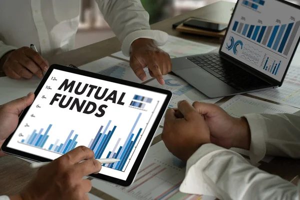 Mutuális Alapok Üzleti Állomány Nyereség Növekedés Befektetés Pénz Jövedelem Kölcsönös — Stock Fotó