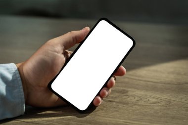 Yeni telefon teknolojisi akıllı telefon boş ekran ve modern çerçeve daha az tasarım