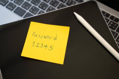 Bilgisayar Parola Güvenliği ve Veri Güvenliği parola gizliliği üzerine parola koruma kağıdı