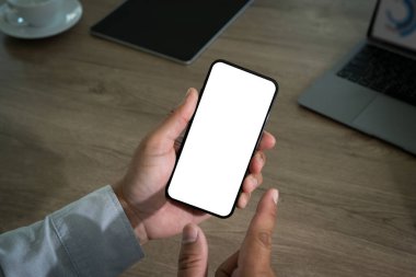 yeni telefon teknolojisi akıllı telefon boş ekran ve modern çerçeve dijital iletişim ve sosyal medya için daha az kullanılıyor