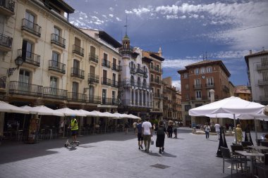 Teruel (İspanya), 9 Eylül 2022. Torico Meydanı. Şehirdeki en sembolik yerlerden birisidir. Teruel, Mudejar sanatı ile tanınır, Aragon toplumuna aittir.