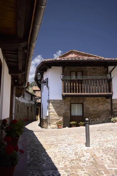 Potes Spanyolország 2023 Június Tipikus Utcák Népesség Cantabria Autonóm Közösséghez — Stock Fotó