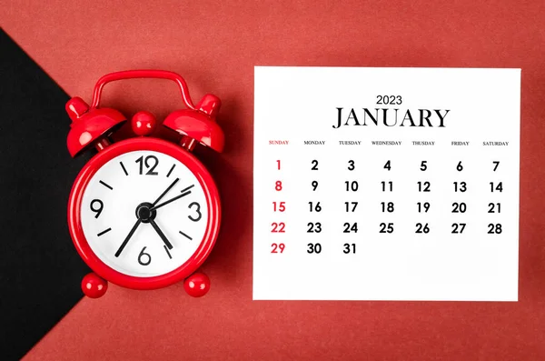 January 2023 Monthly Calendar Year Alarm Clock Red Black Background — Stock Photo, Image