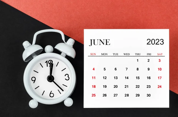 June 2023 Monthly Calendar Year Alarm Clock Red Black Background — Zdjęcie stockowe