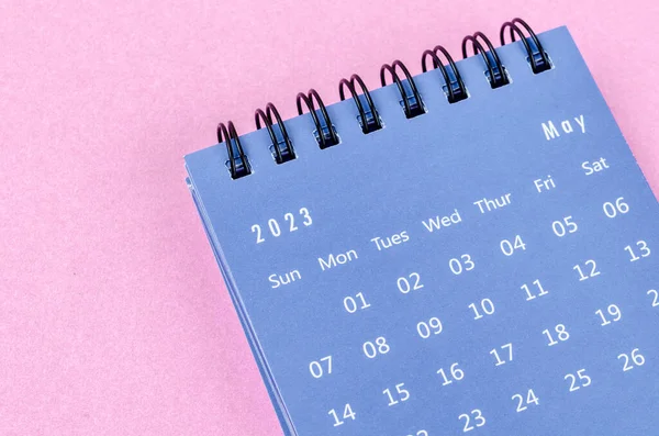 Květen 2023 Měsíční Kalendář Pro 2023 Rok Růžovém Pozadí — Stock fotografie