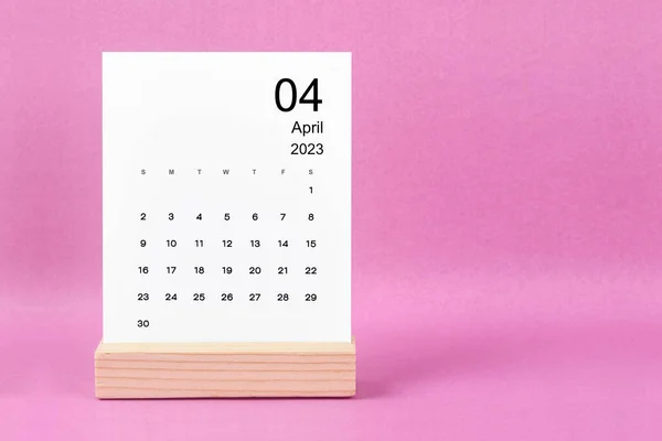 Апрель 2023 Ежемесячный Настольный Календарь 2023 Год Розовом Фоне — стоковое фото