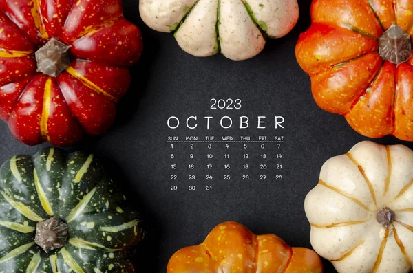 October 2023 Calendar Pumpkins Black Cardboard Background — Stock Photo, Image