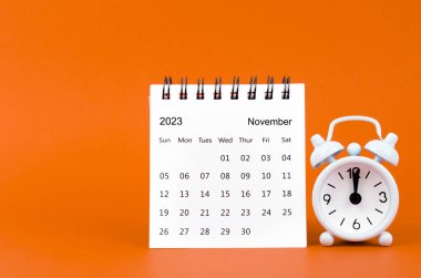 Kasım 2023 Aylık masa takvimi 2023 yılı ve çalar saat