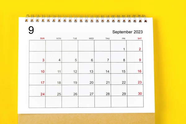 2018 Monthly Desk Calendar 2023 Year Yellow Background — 스톡 사진