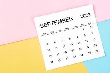 Eylül 2023 Aylık takvim renkli arkaplan.