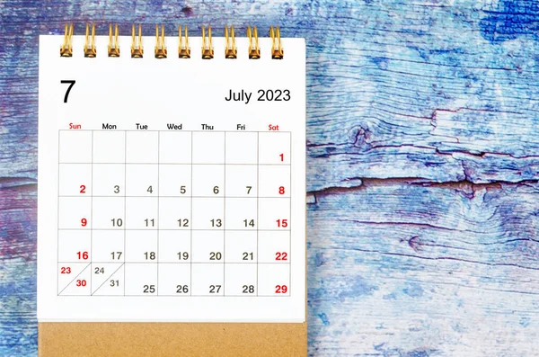 Juli 2023 Månadskalender För 2023 Gammal Blå Trä Bakgrund — Stockfoto