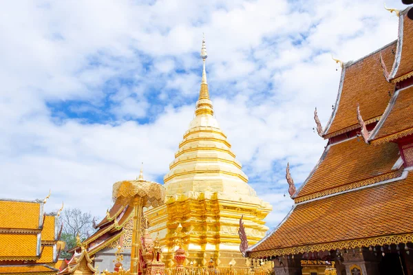 Pagode Dourado Wat Phra Doi Suthep Chiang Mai Tailândia Dia — Fotografia de Stock