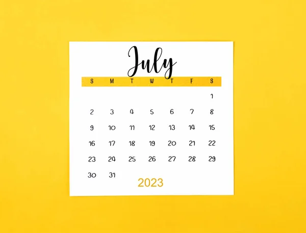 Ιούλιος 2023 Μηνιαίο Ημερολόγιο Για 2023 Έτος Κίτρινο Φόντο — Φωτογραφία Αρχείου