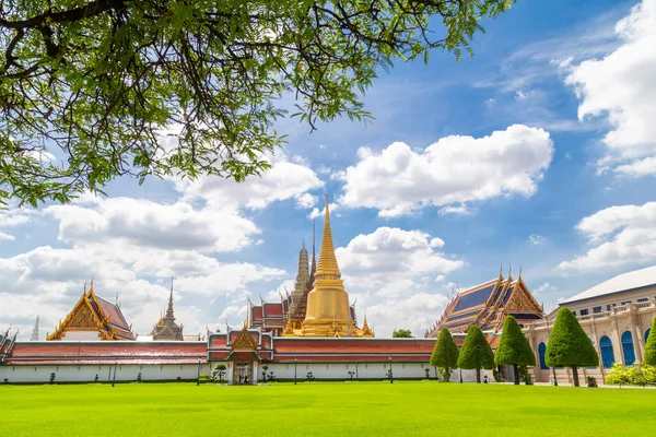 Wat Phra Kaeo Templo Del Buda Esmeralda Bangkok Tailandia —  Fotos de Stock