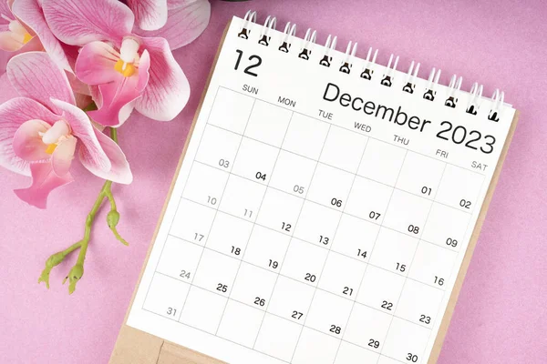 December 2023 Calendar Desk Pink Orchid Pink Color Background — Stock Photo, Image