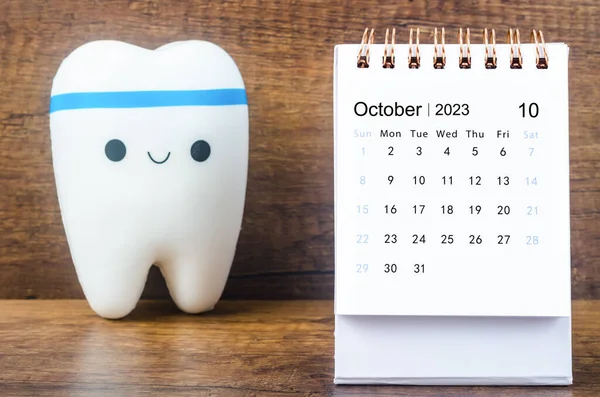 Outubro 2023 Calendário Mesa Mensal Para 2023 Ano Com Dente — Fotografia de Stock