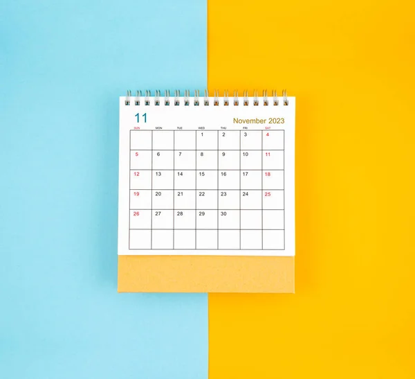 Noviembre 2023 Calendario Mensual Escritorio Para 2023 Año Sobre Fondo —  Fotos de Stock