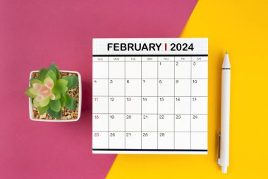 Şubat 2024 için beyaz takvim ve güzel arka plan, planlama konsepti.