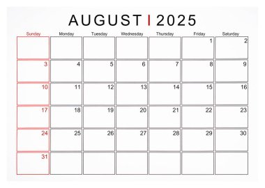 Aylık Ağustos 2025 takvim sayfası beyaz arkaplanda izole edildi, kırpma yolu kaydedildi.