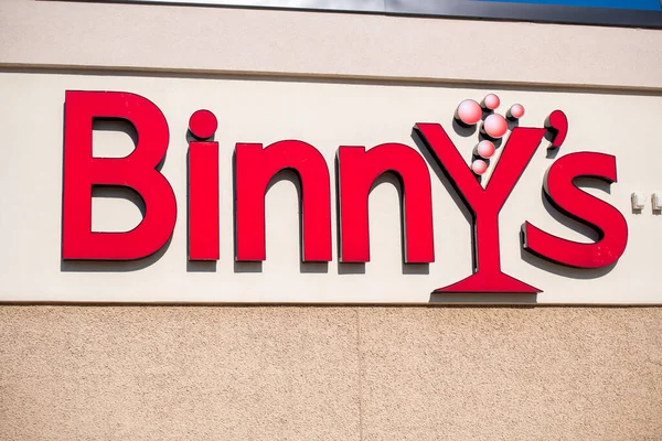 シカゴ 2023年3月19日 Binnys飲料デポ店の看板 — ストック写真