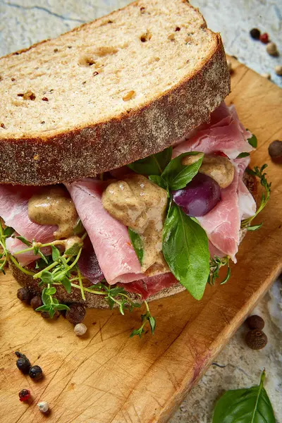 Presunto Artesanal com